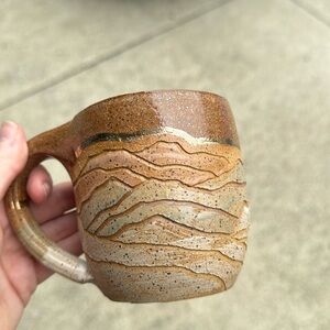 Coco chispa mountain mug